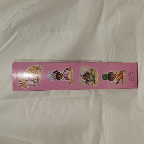 Barbie The Sugerplum Princess - Picture 4 of 6